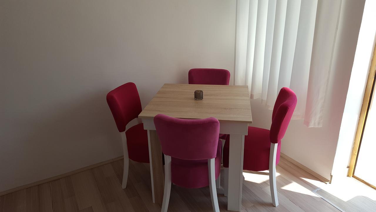 Rooms Ela Ela Prekodolce Eksteriør billede