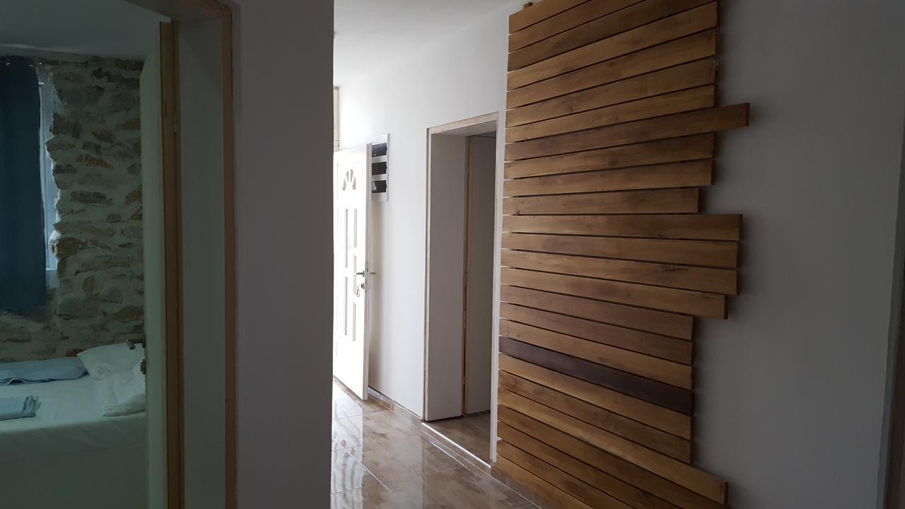 Rooms Ela Ela Prekodolce Eksteriør billede