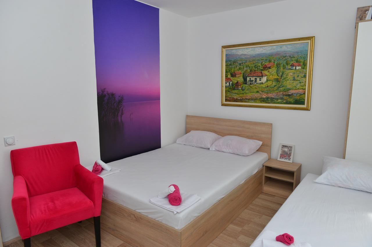 Rooms Ela Ela Prekodolce Eksteriør billede